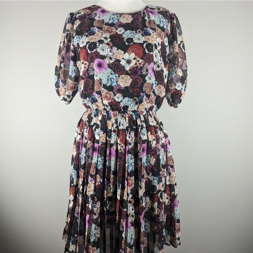 Pins And Needles‎ Anthropologie Floral Open Back Dress Size S